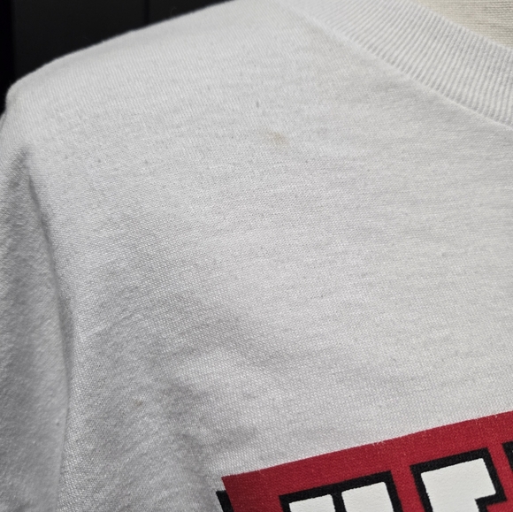 Vintage 1990s (1998) Y2K funny XXX Help Wanted graphic t-shirt - Picture 9 of 9